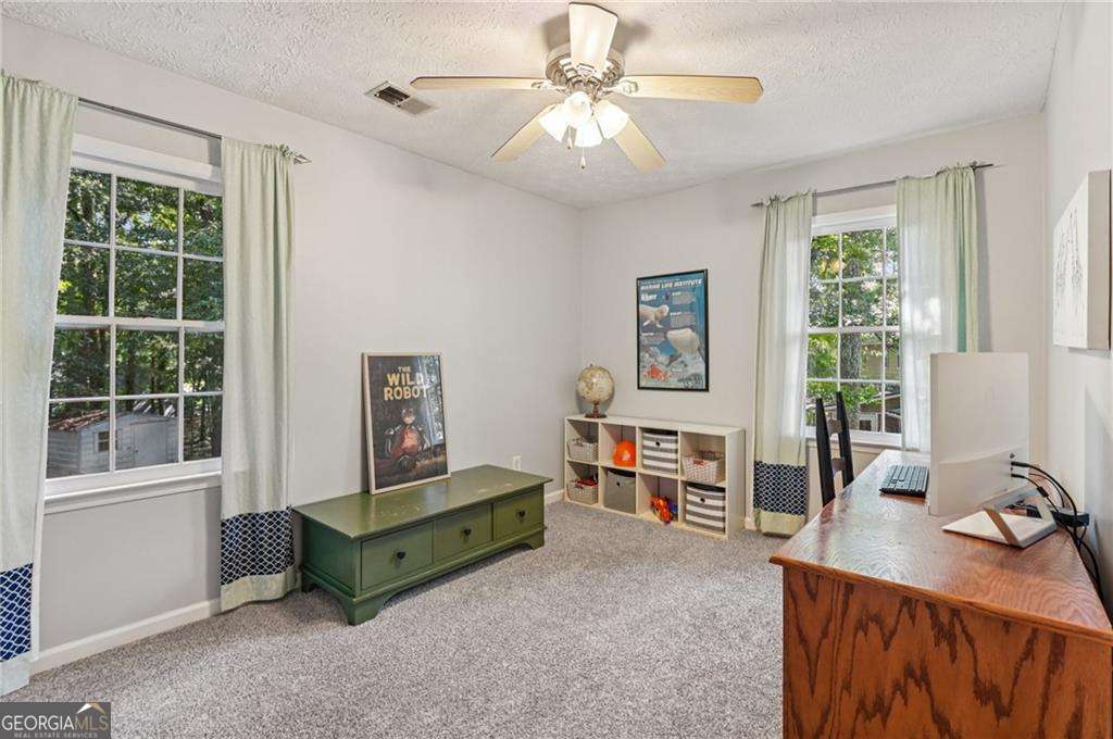 2418 Southern Oak Drive SW