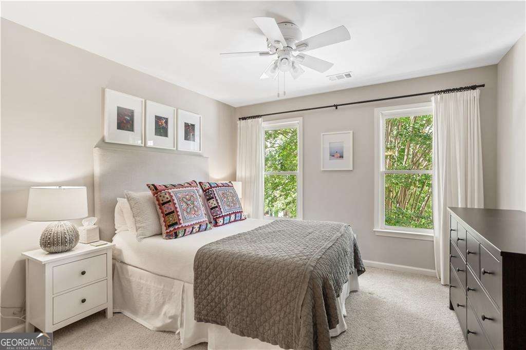 5377 Windsor Green Court SE