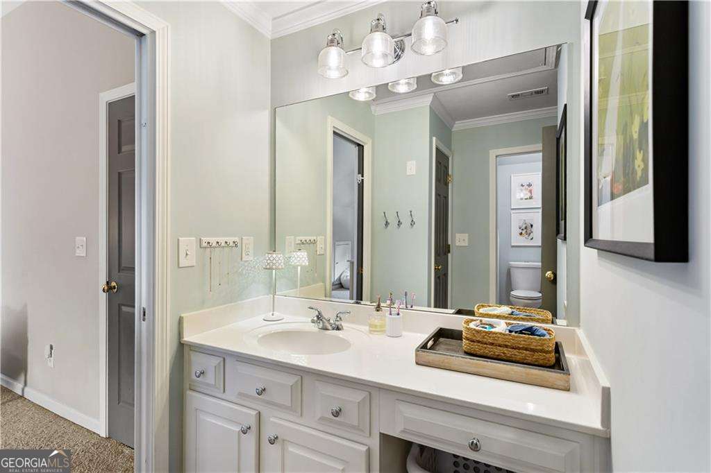 5377 Windsor Green Court SE