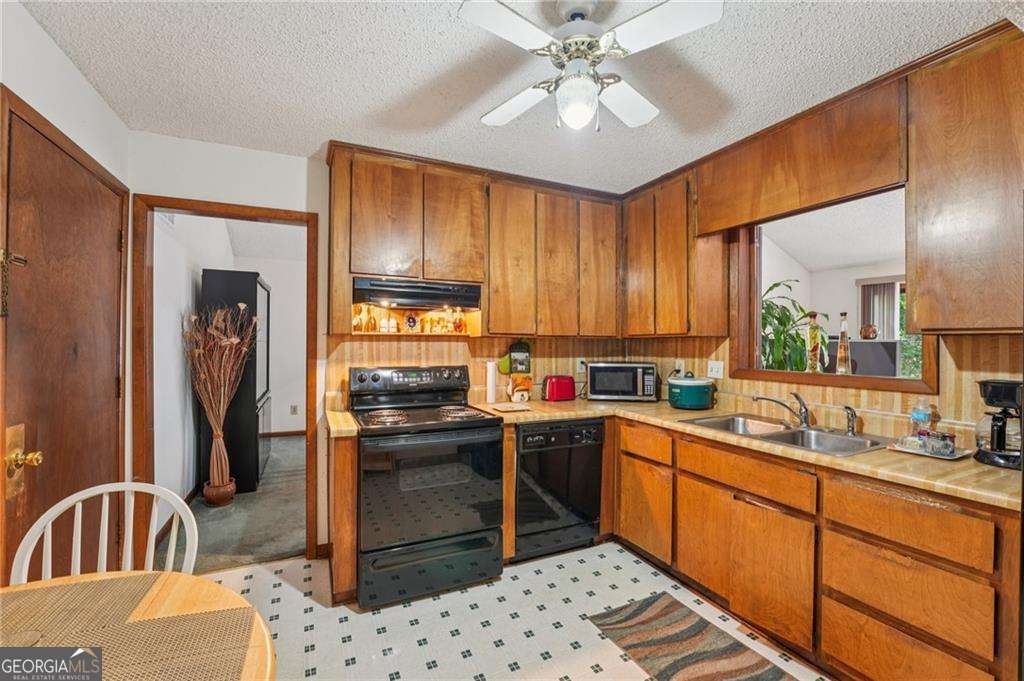 2138 Cedar Forks Drive