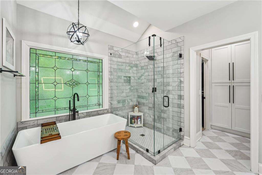 3851 Glenhurst Drive SE