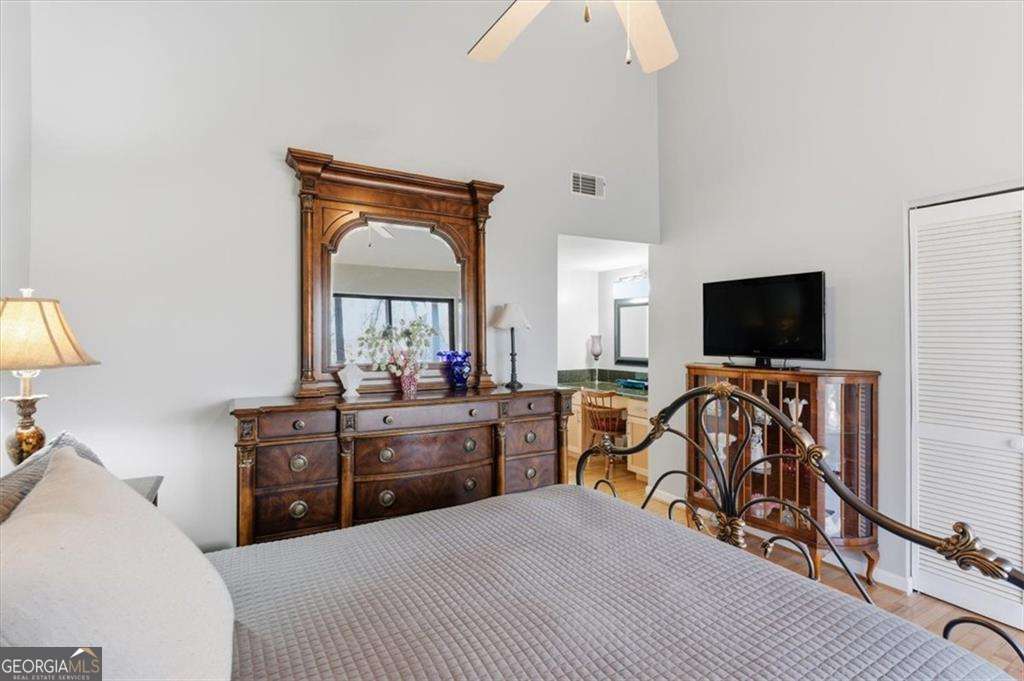 106 Lake Cottages Court