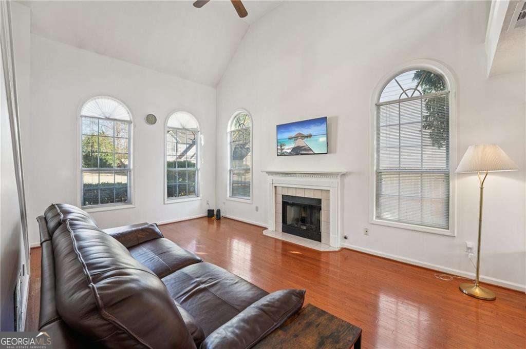 2163 Berryhill Circle SE