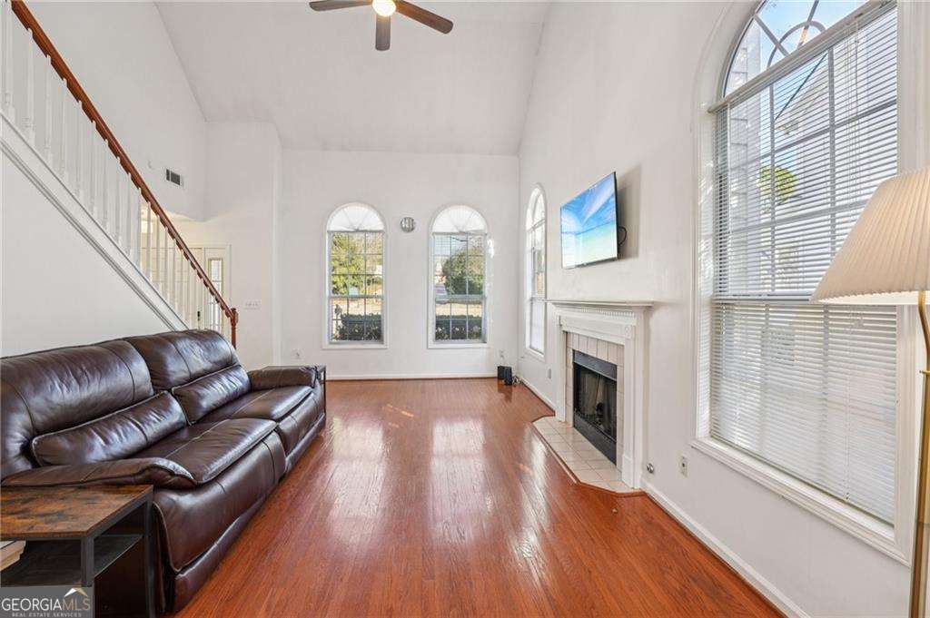 2163 Berryhill Circle SE