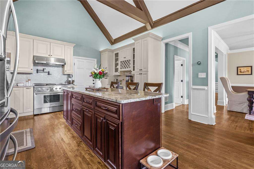 2249 Vinings Cove SE