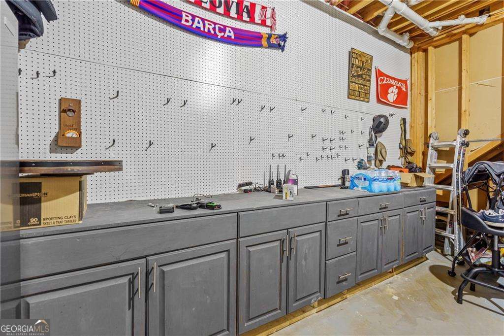 2249 Vinings Cove SE