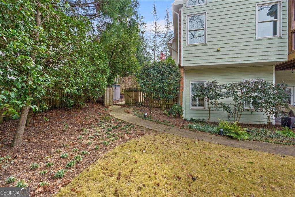 2249 Vinings Cove SE