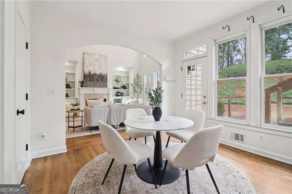 5363 Windsor Green Court SE