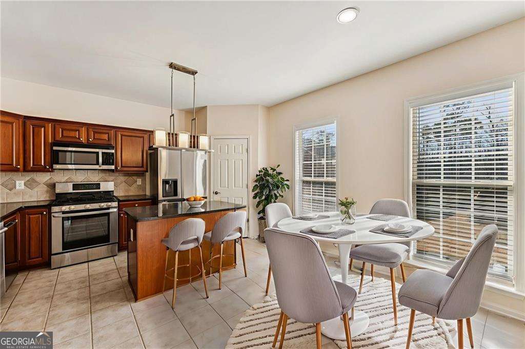 2467 Bridlewood Drive SE # 7