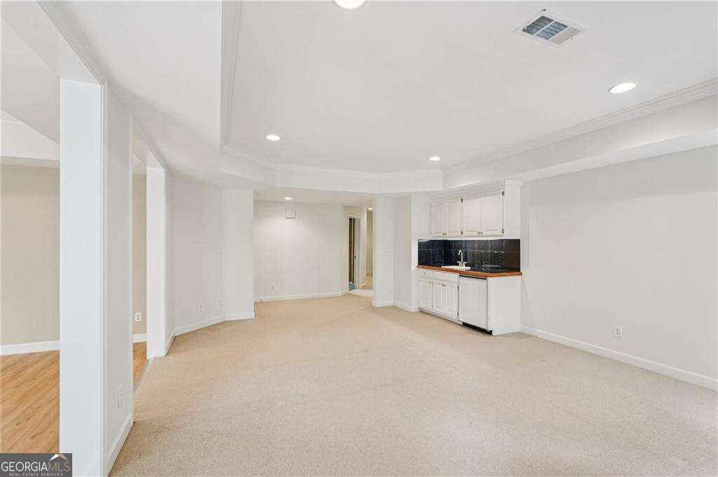 3682 Gatehurst Court SE