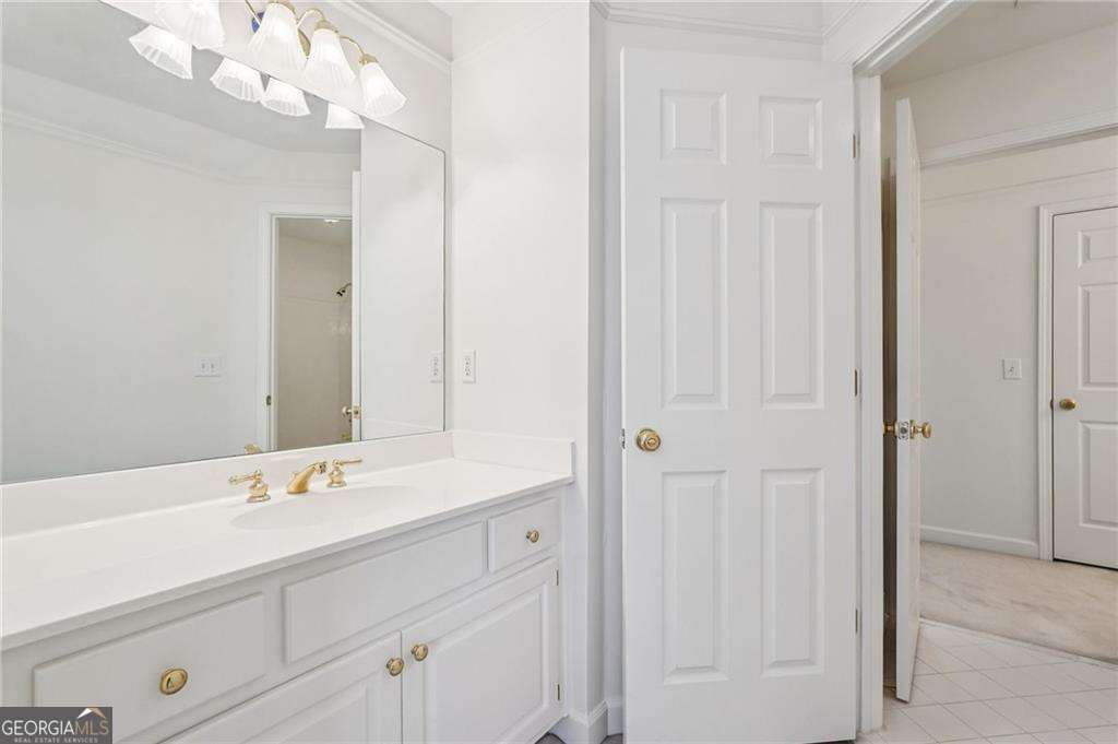 3682 Gatehurst Court SE