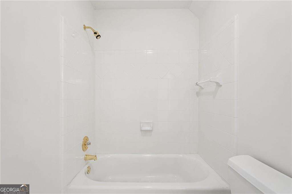 3682 Gatehurst Court SE