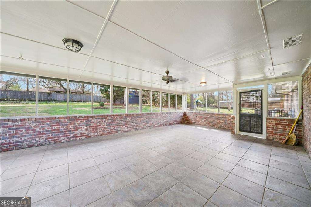 860 Tranquil Drive