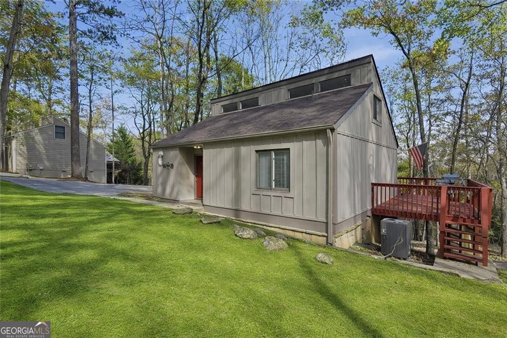 106 Lake Cottages Court