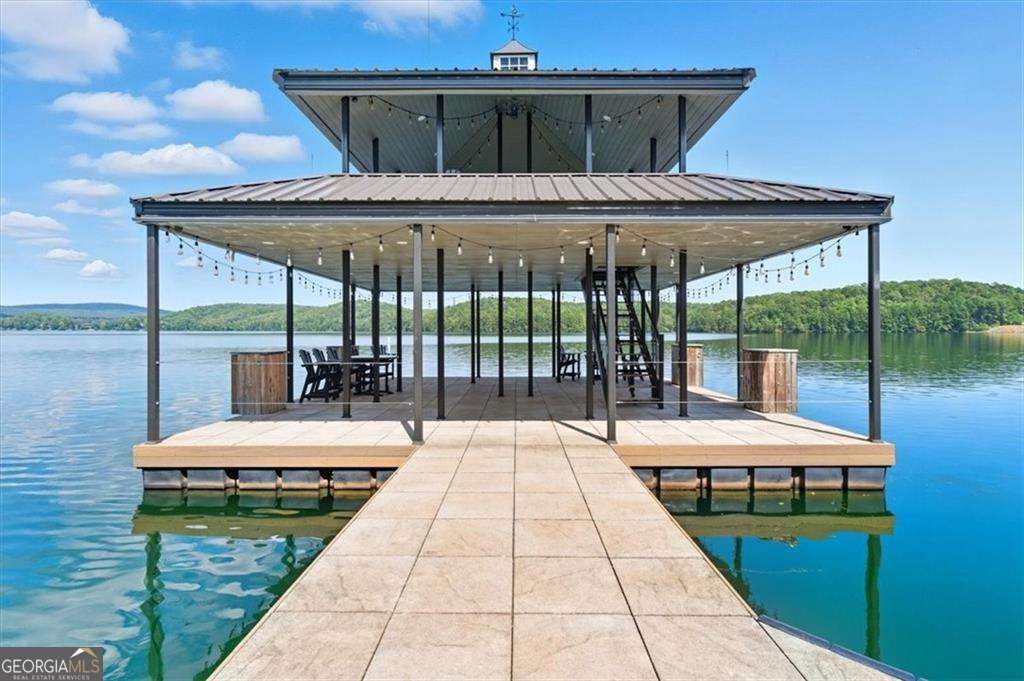 106 Lake Cottages Court