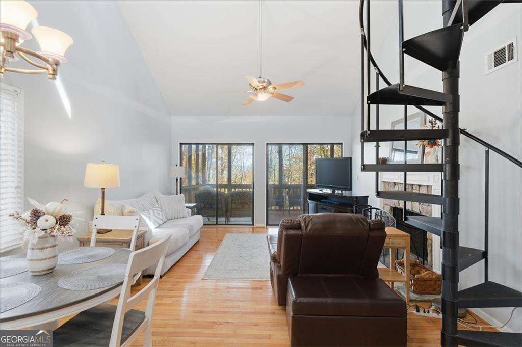 106 Lake Cottages Court