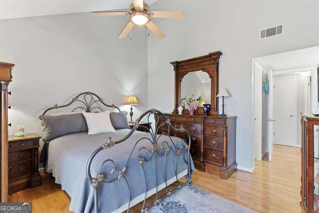 106 Lake Cottages Court