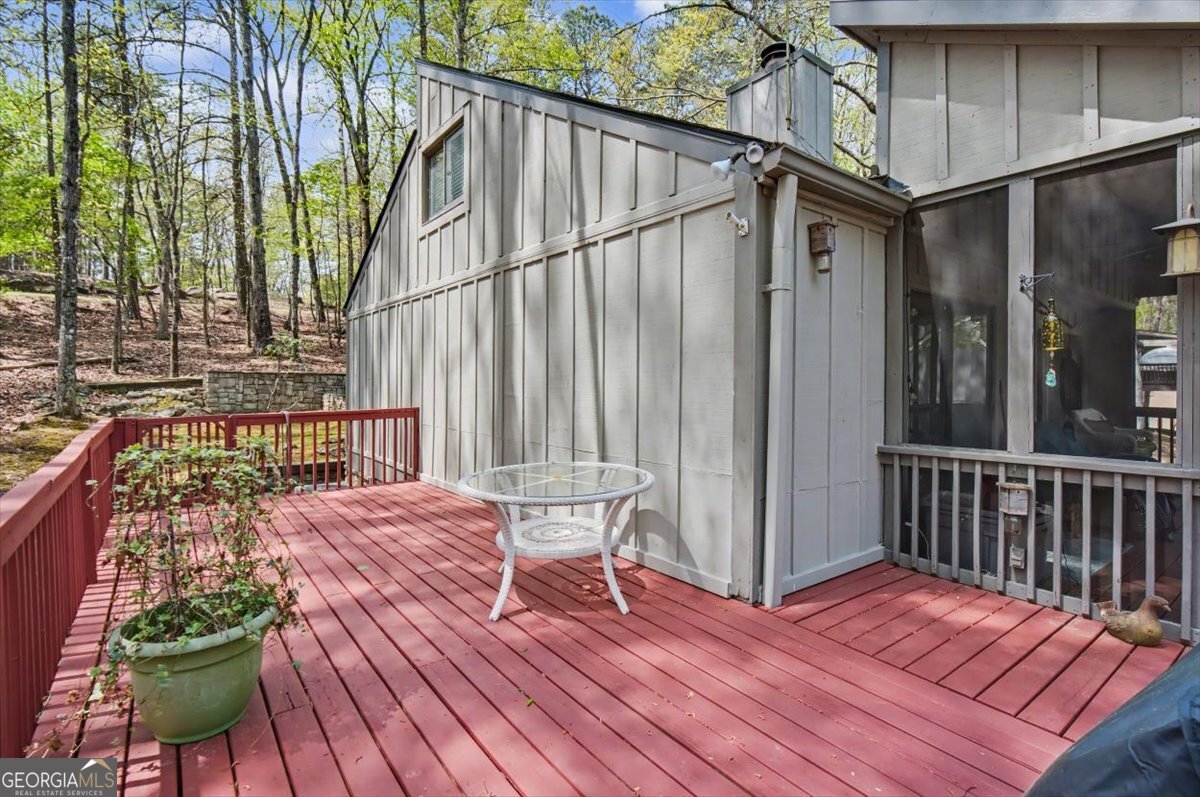 106 Lake Cottages Court