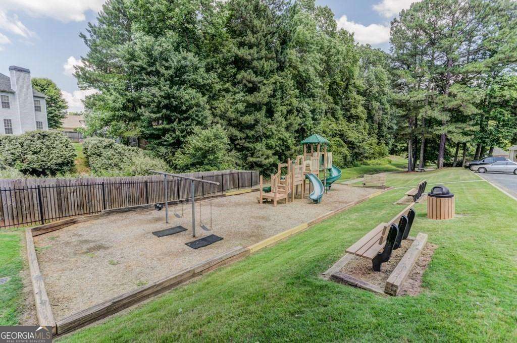 804 Sylvania Court SE