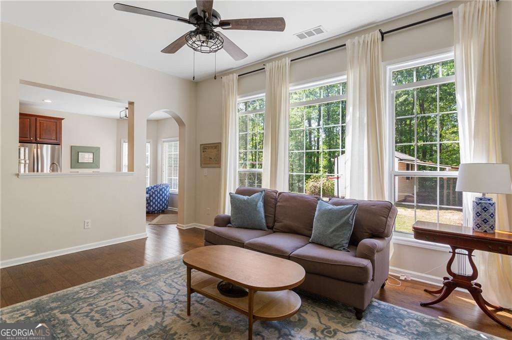 804 Sylvania Court SE