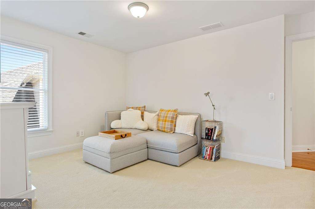 4427 Oakdale Vinings Landing