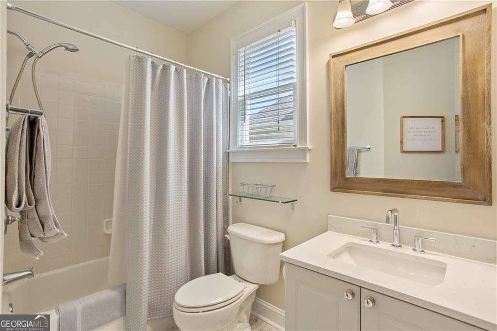 4427 Oakdale Vinings Landing