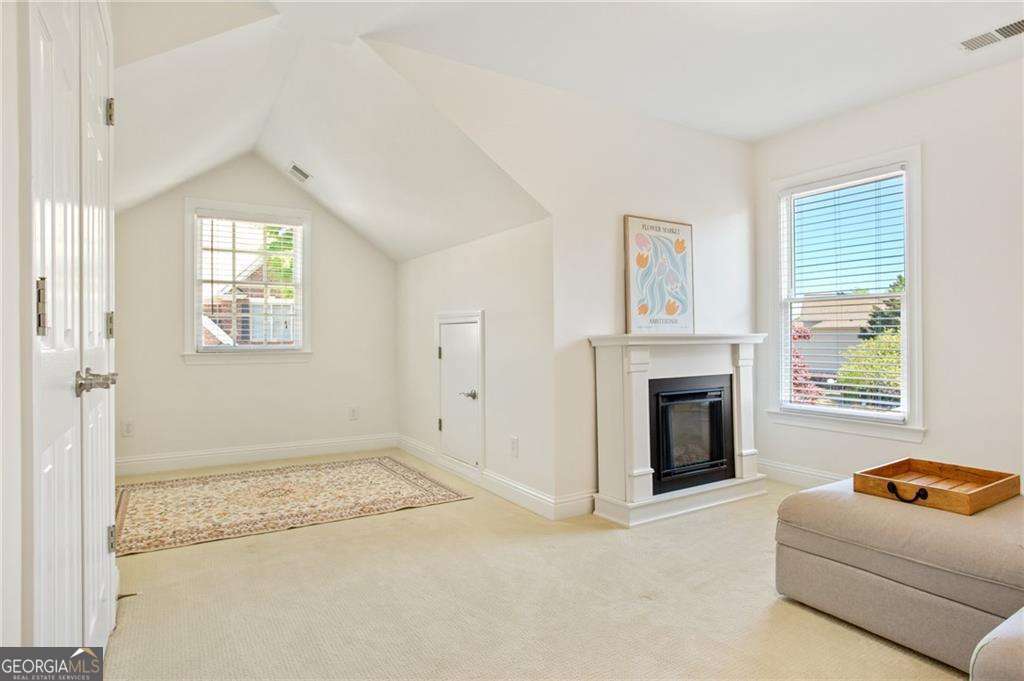 4427 Oakdale Vinings Landing