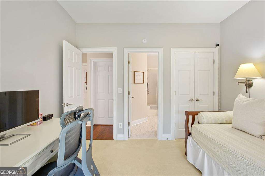 4427 Oakdale Vinings Landing