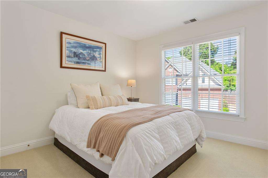 4427 Oakdale Vinings Landing