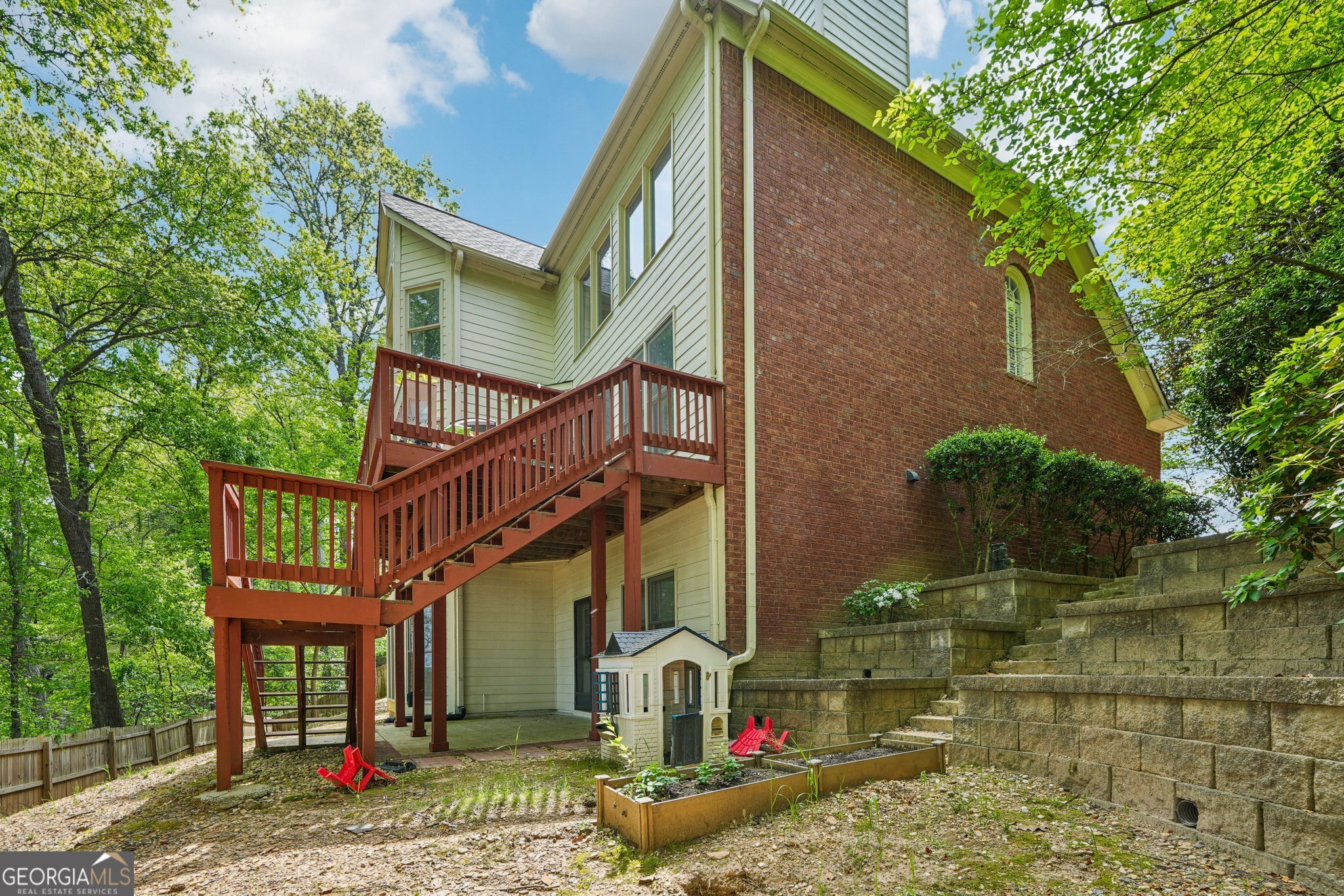 5191 Forest View Court SE