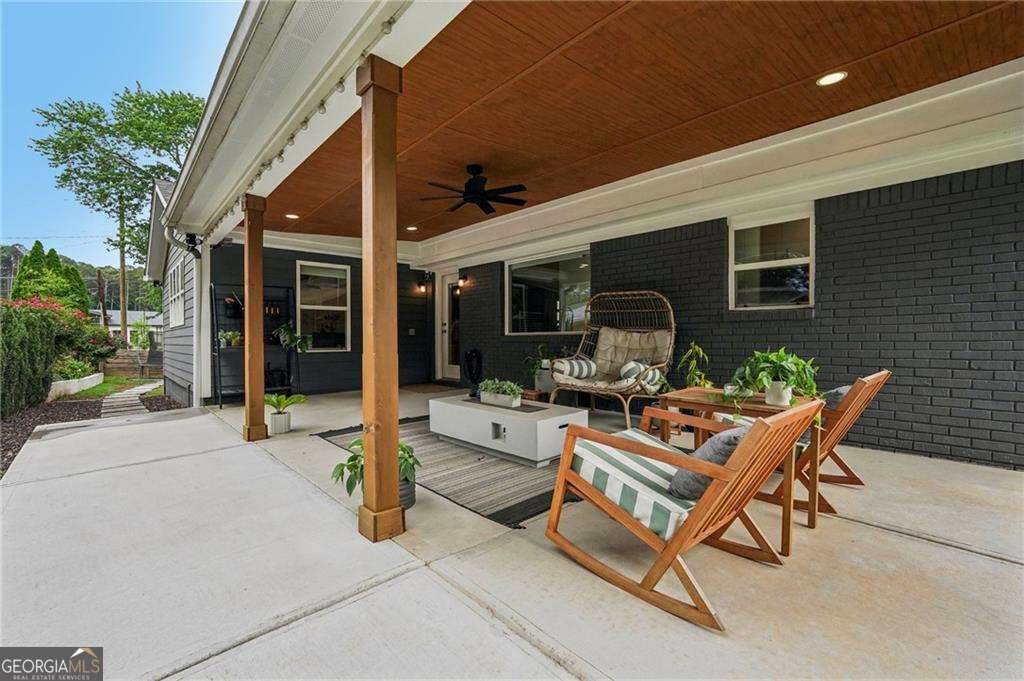 2604 Melinda Drive NE
