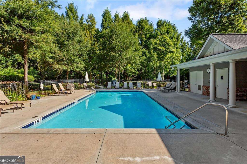 1618 Mosaic Way