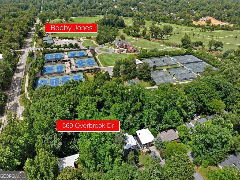 569 Overbrook Drive NW