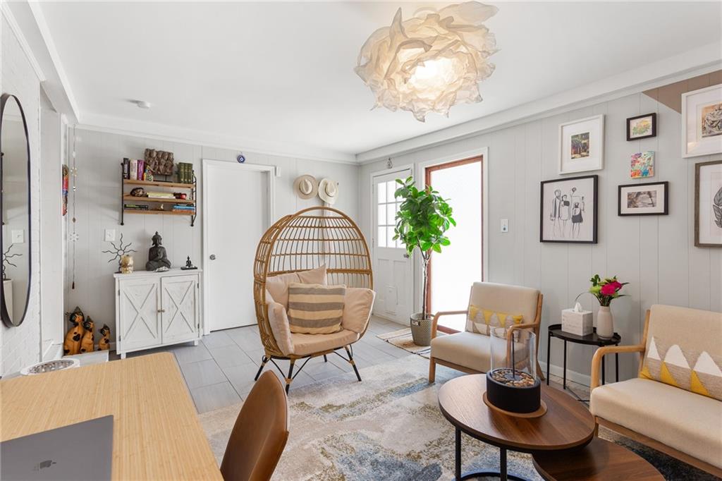 465 Plantation Road SW