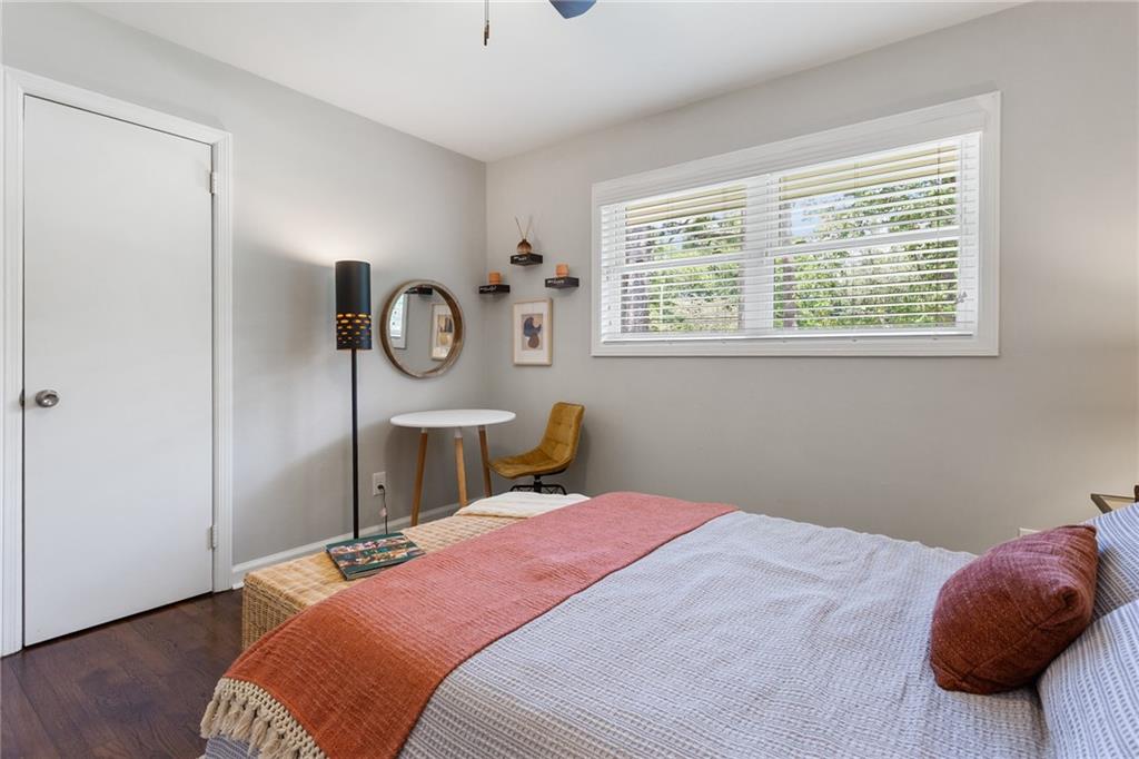 465 Plantation Road SW