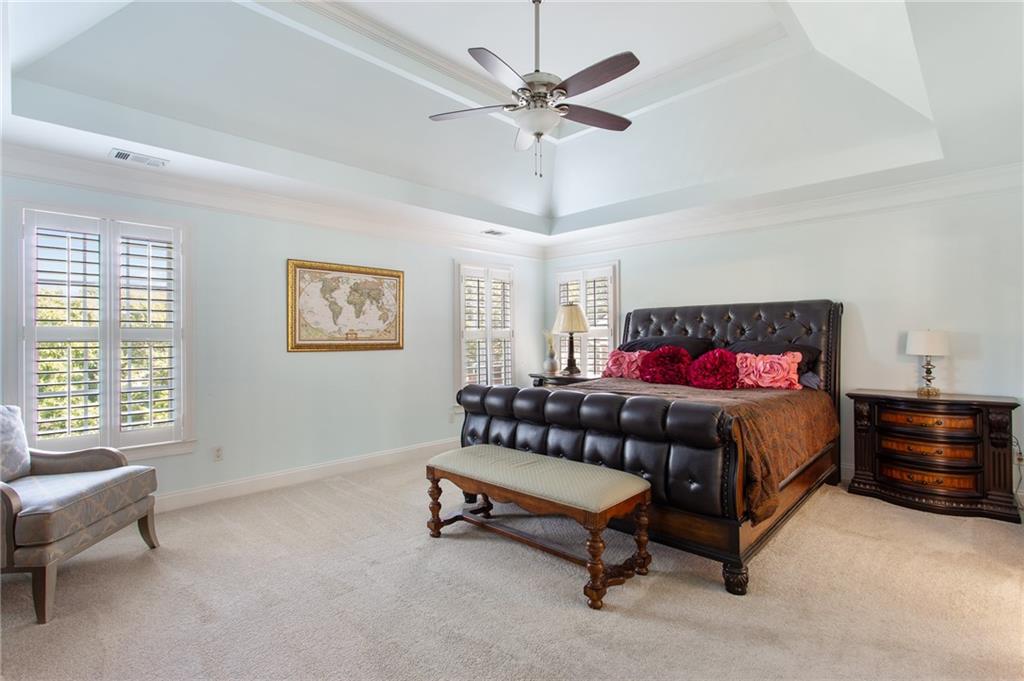 3522 Ivy Manor Road SE