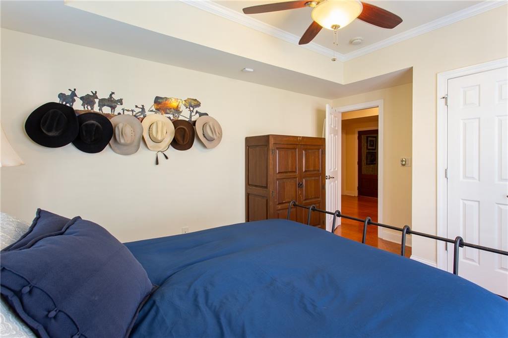 3522 Ivy Manor Road SE