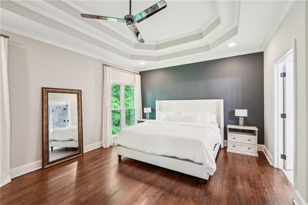 3851 Glenhurst Drive SE