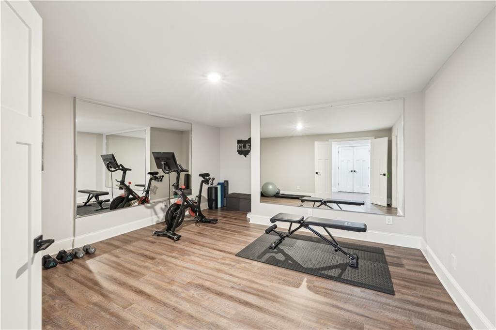 3851 Glenhurst Drive SE