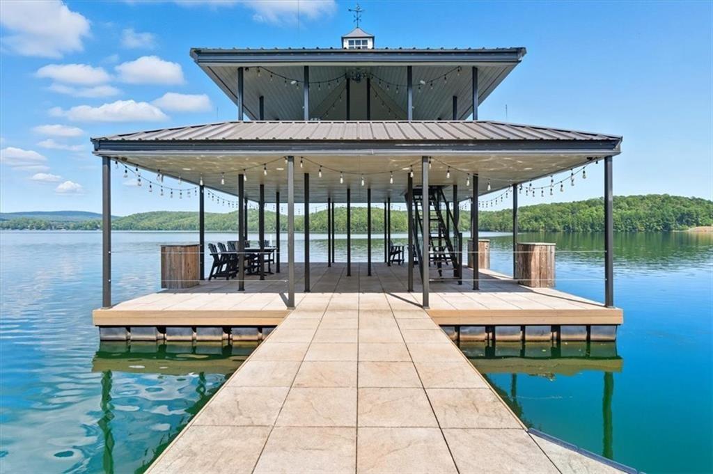 106 Lake Cottages Court