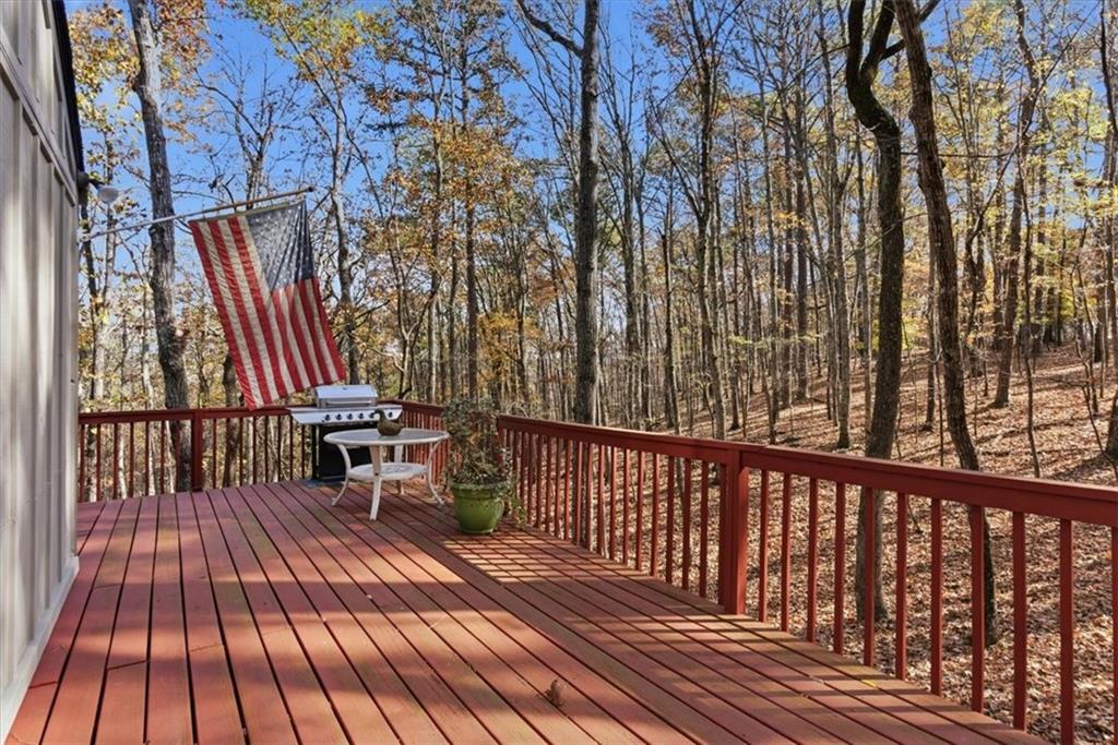 106 Lake Cottages Court