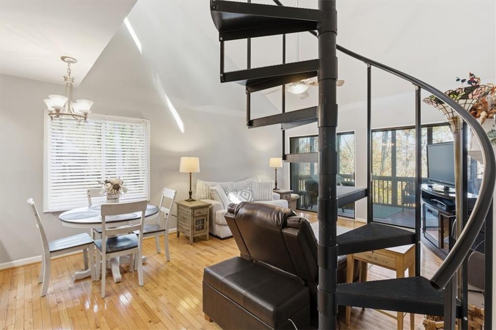 106 Lake Cottages Court