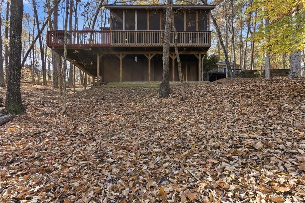 106 Lake Cottages Court