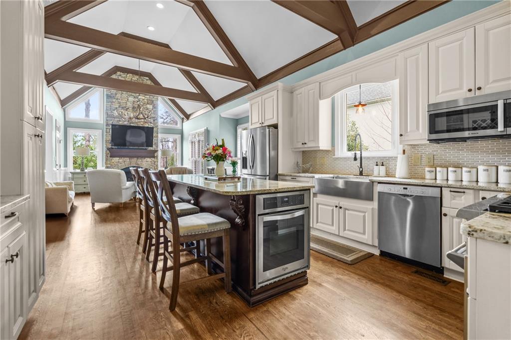 2249 Vinings Cove SE