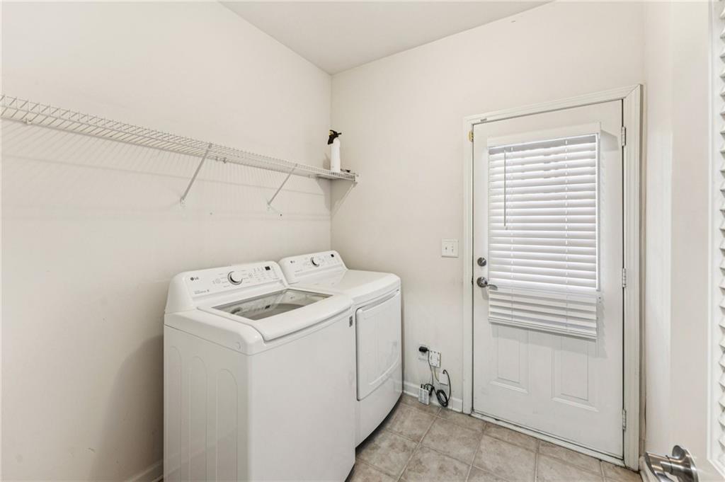 2467 Bridlewood Drive SE Unit 7
