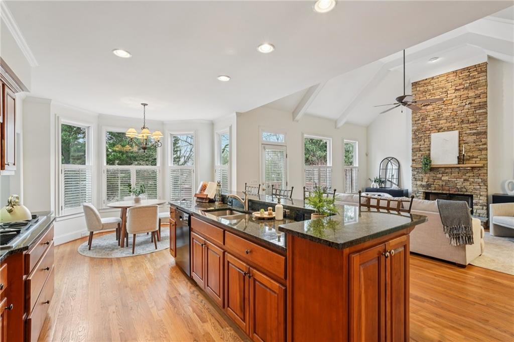 3682 Gatehurst Court SE