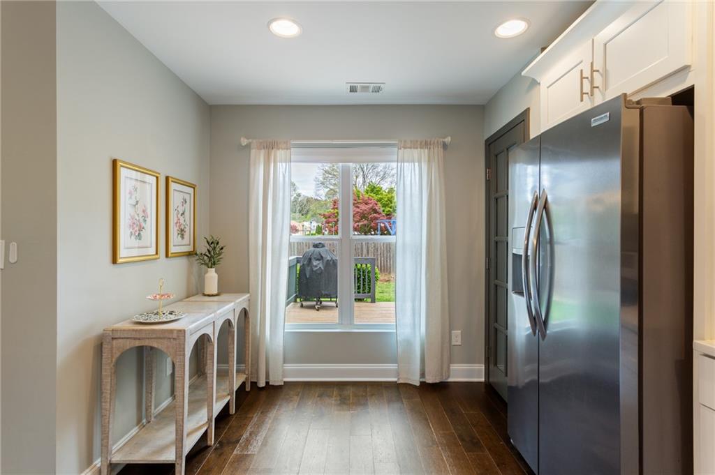 1010 Chateau Lane SE