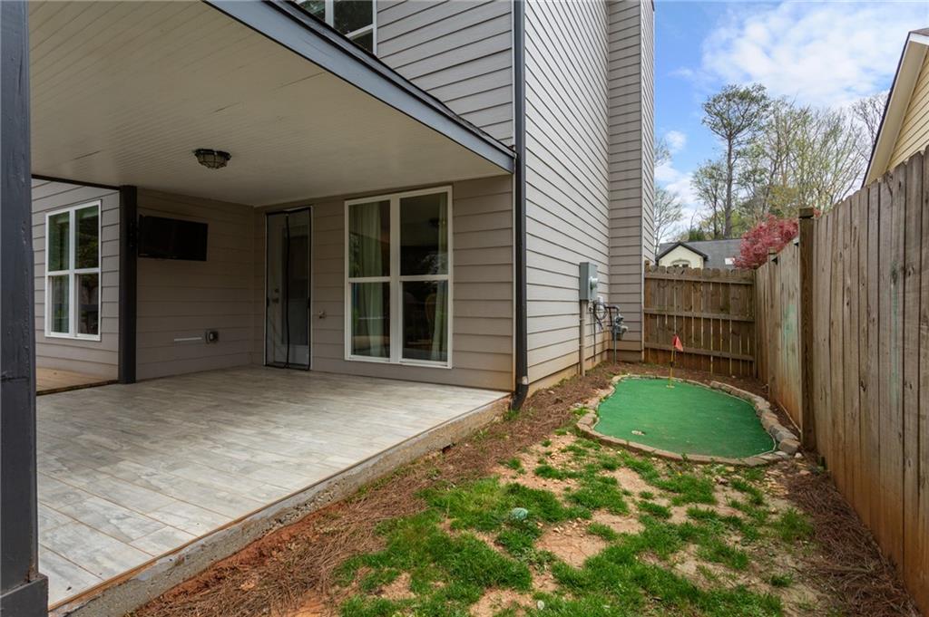 1010 Chateau Lane SE