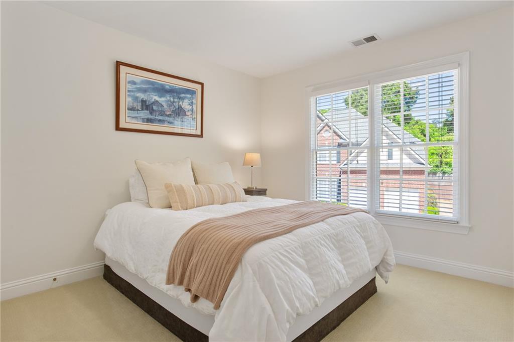 4427 Oakdale Vinings Landing