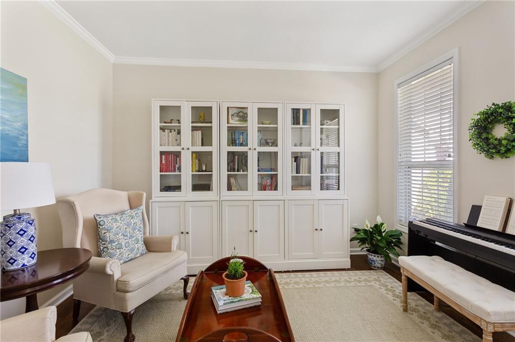 804 Sylvania Court SE